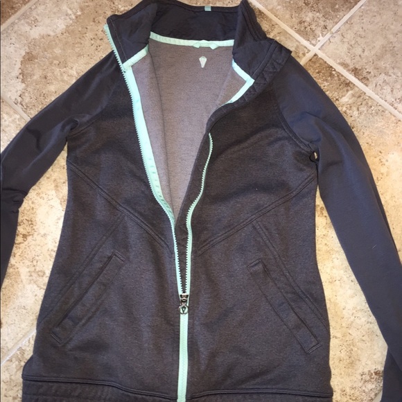 Ivivva hoodie - Picture 2 of 3